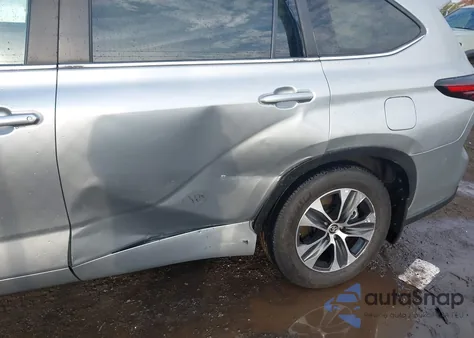 2025 Toyota Highlander Xle из США, поврежденный, VIN 5TDKDRBH2SS577519